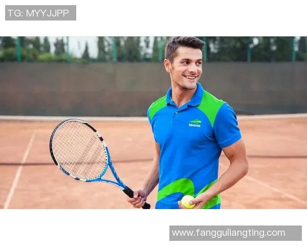 网球装备选购指南球衣推荐与搭配技巧分享